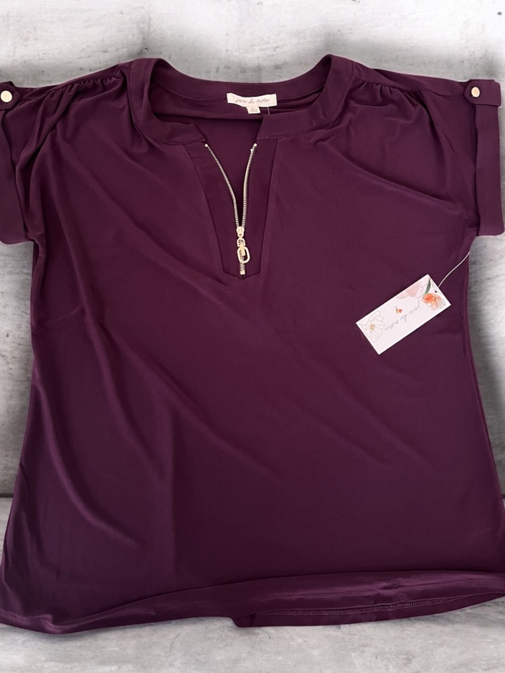 Joie de Vivre L  Zip-Front Short Sleeve Top